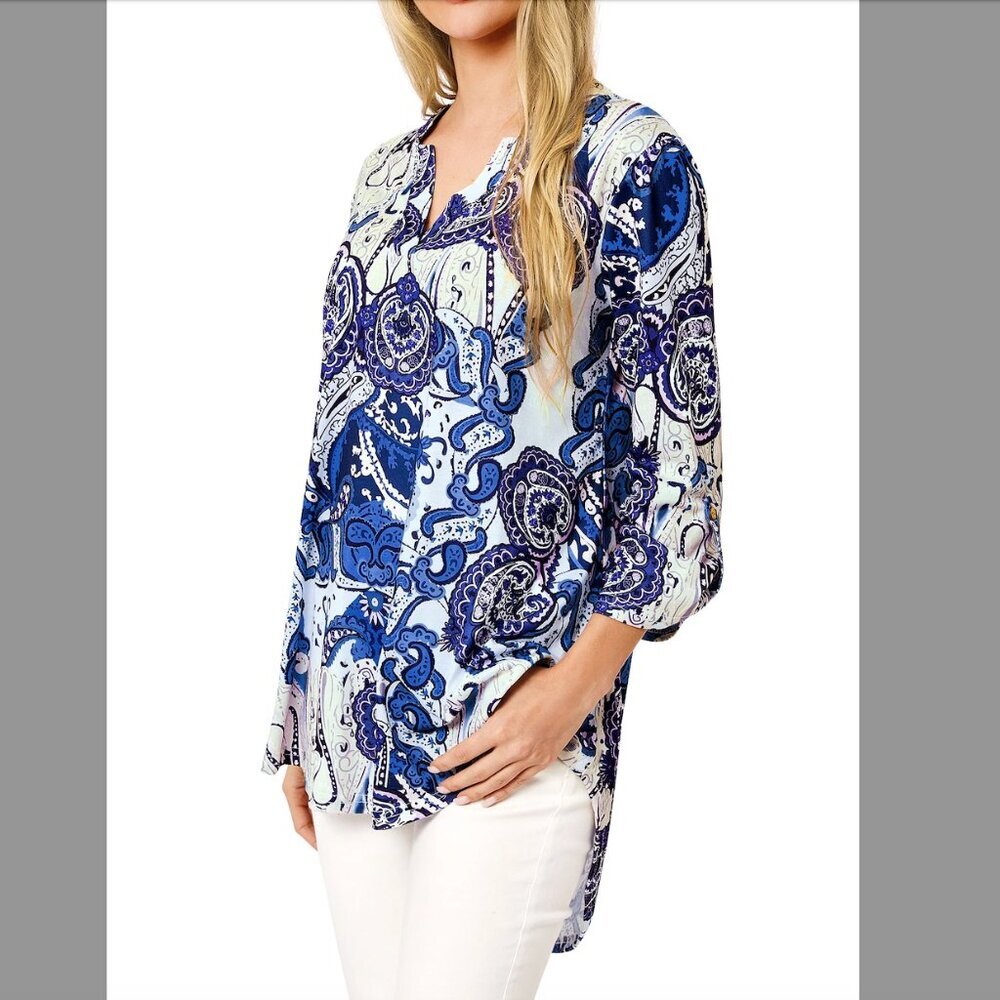 Crown & Ivy Blue Paisley Women's Tunic Top Size Medium